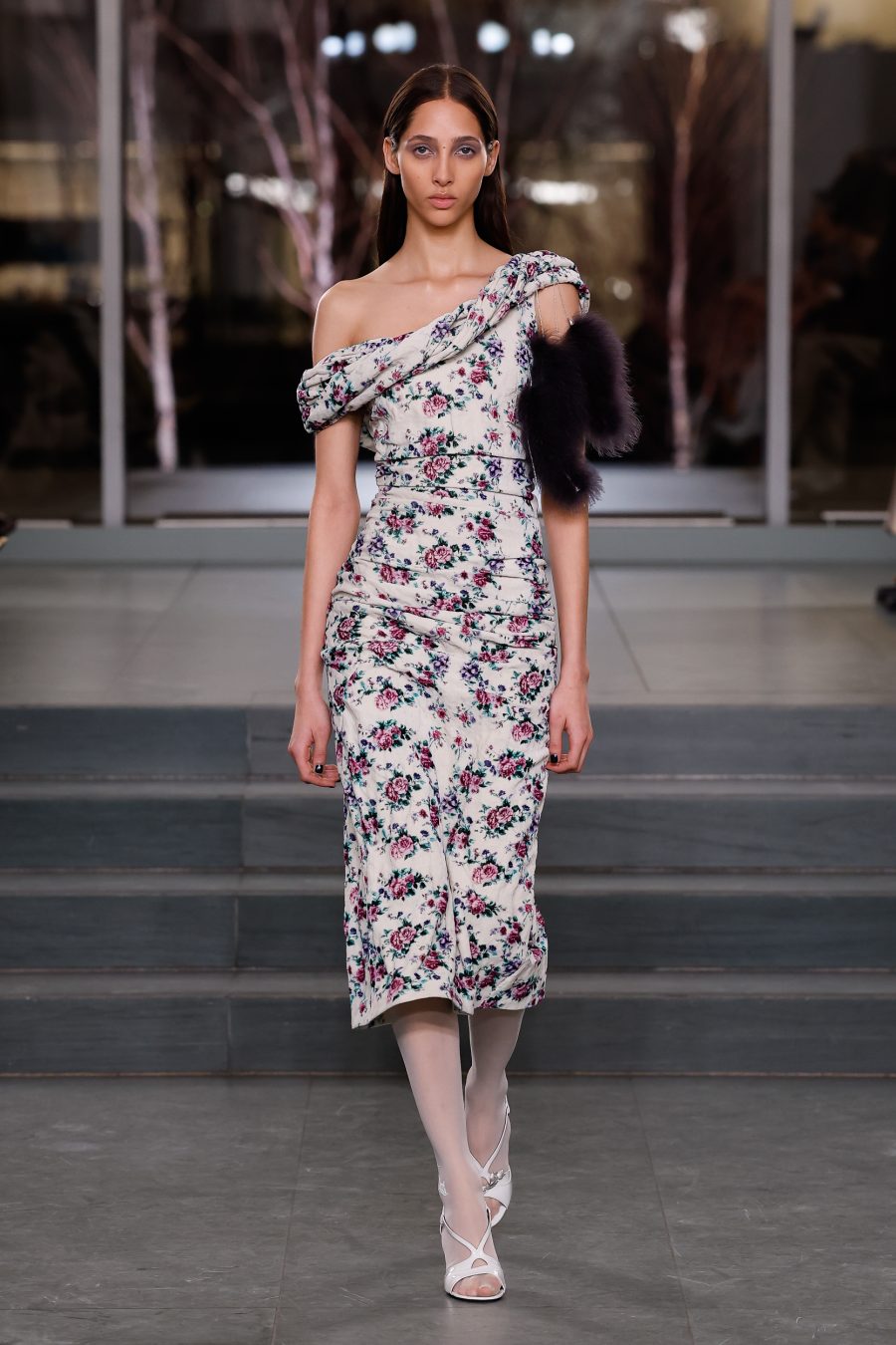 TB_FW25_SHOW_look_036_4x5